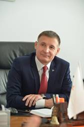 http://www.tplusgroup.ru/typo3temp/_processed_/csm_Arkhipov2_02_5b3466a685.jpg
